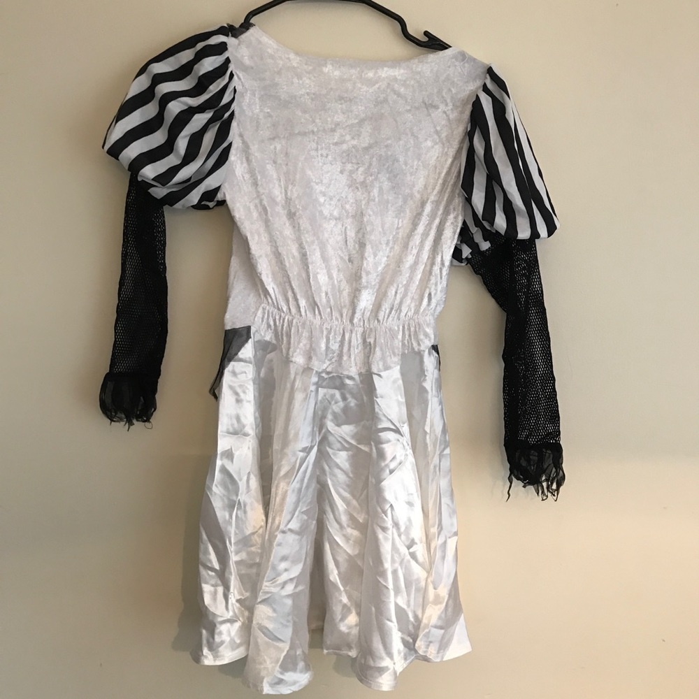 Silky Ghostly Pirate Halloween Costume - Picture 3 of 5